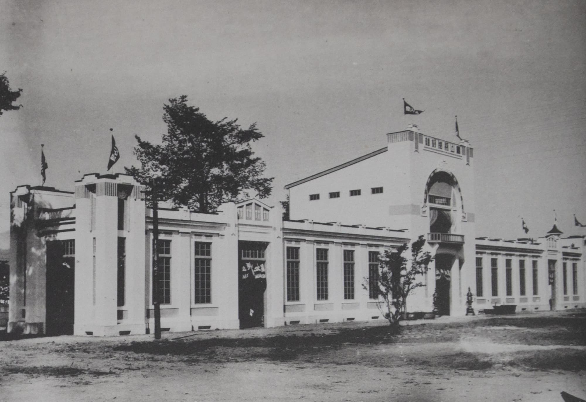 開道50年記念北海道博覧会第1会場「富山館」